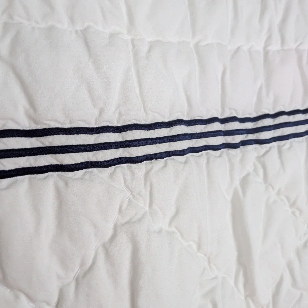 Pottery Barn Kids White Organic Cotton‎ Quilt Navy Blue Stripe 36x52 Nautical